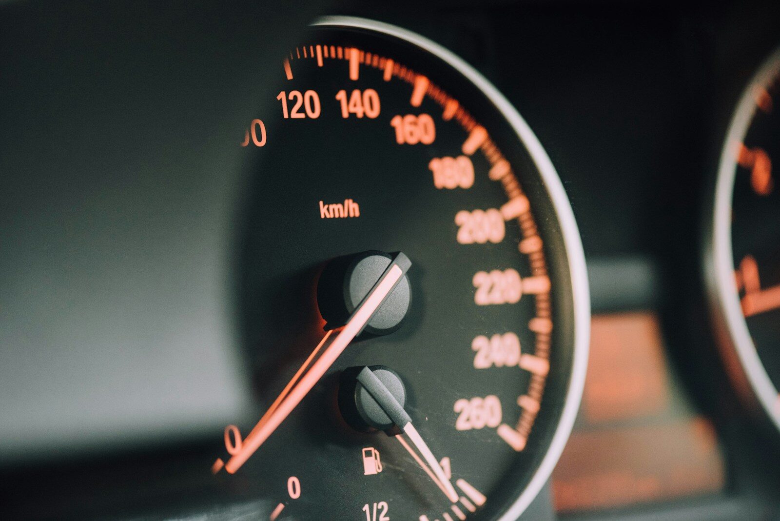 Websites That Help Auto Repair Shops Get More Customers