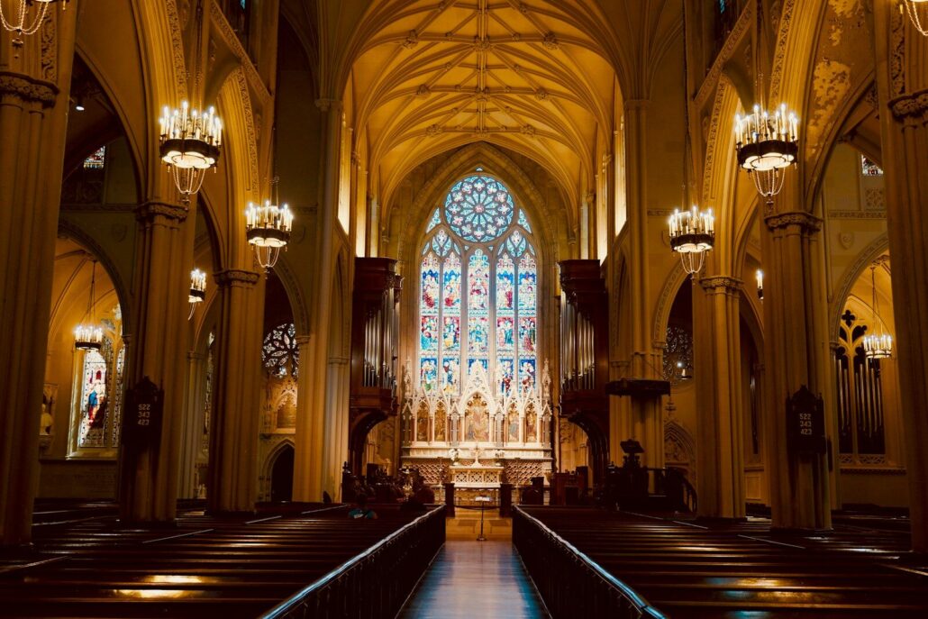 qkehlwfyihy 1030x687 | Innovative Ideas for Church and Nonprofit Engagement | iGlobalWeb architectural photography of edifice interior