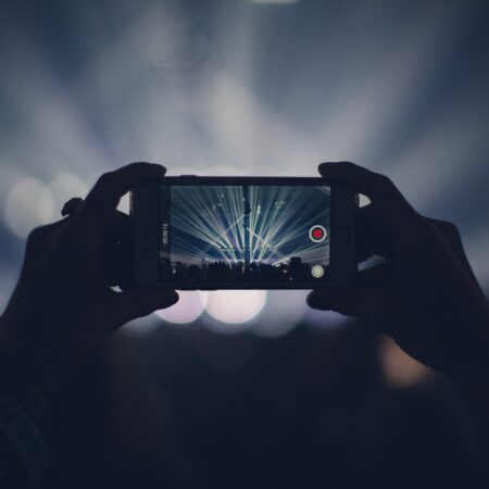 video backgrounds and seo the ultimate guide to effortless p 1790004162 | Home | iGlobalWeb Illustration of Video Backgrounds and SEO: The Ultimate Guide to Effortless Performance